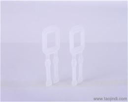 塑膠產(chǎn)品開發(fā)及注塑加工生產(chǎn),塑膠家具配件,包裝制品配附件 東莞市石碣隆鳳塑膠制品廠業(yè)務(wù)部